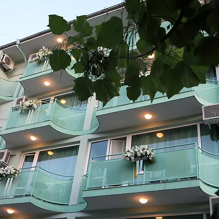 Dreams Family 호텔 2*